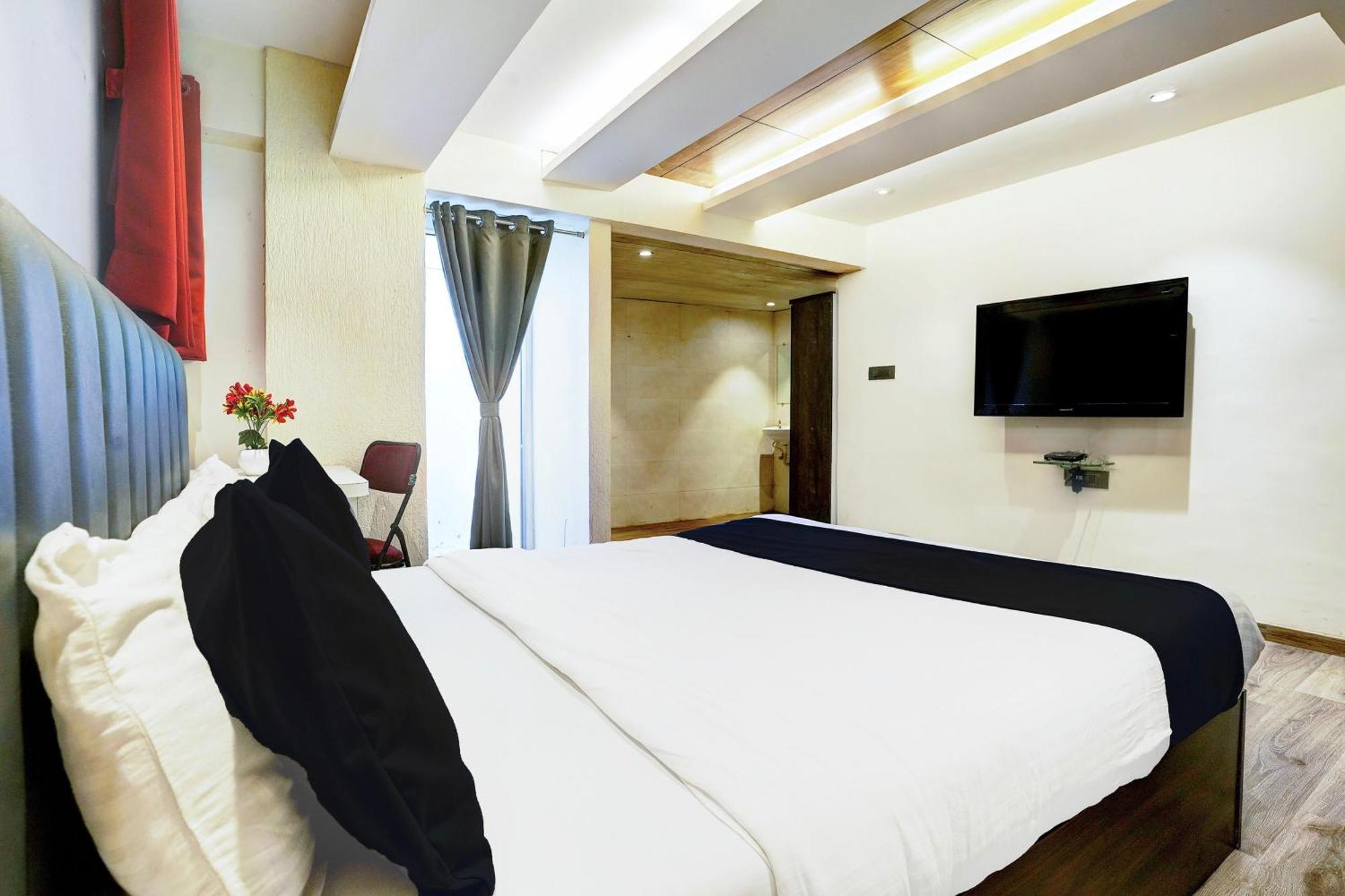 נאווי מומבאי Super Hotel O Seawoods Near Palm Beach Road Formerly Sai Roop מראה חיצוני תמונה