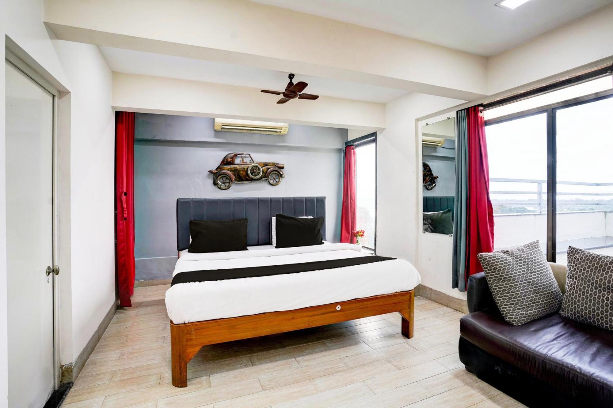 נאווי מומבאי Super Hotel O Seawoods Near Palm Beach Road Formerly Sai Roop מראה חיצוני תמונה